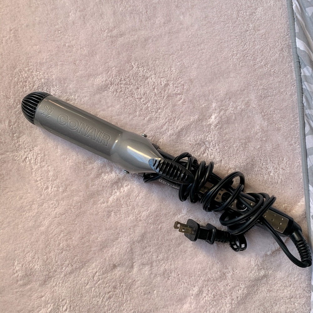 Conair Curling Iron (1-1/2 in)